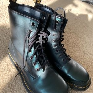 COPY - Dr. Martens size 9 Women’s 1460 Boots Shiny Green